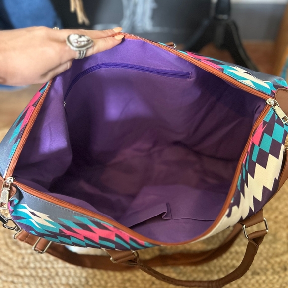 NWT Purple Aztec large tote - Picture 3 of 4
